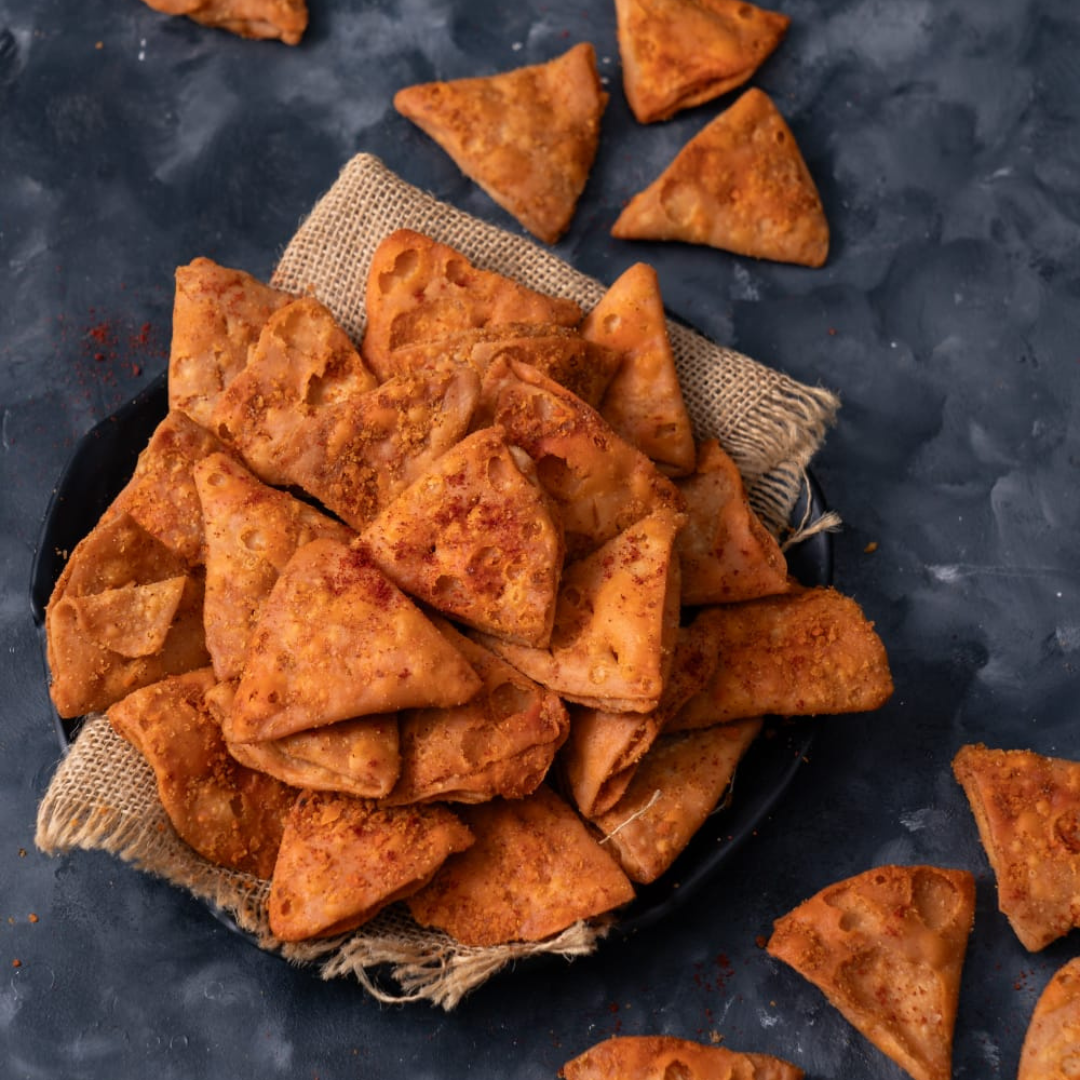 Mom's Namkeen Treats Special Bengali Puri | 500 gms