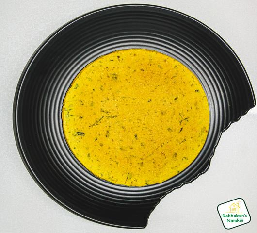 Rekhaben's Namkeen Methi Paper Khakhara | 500 gms