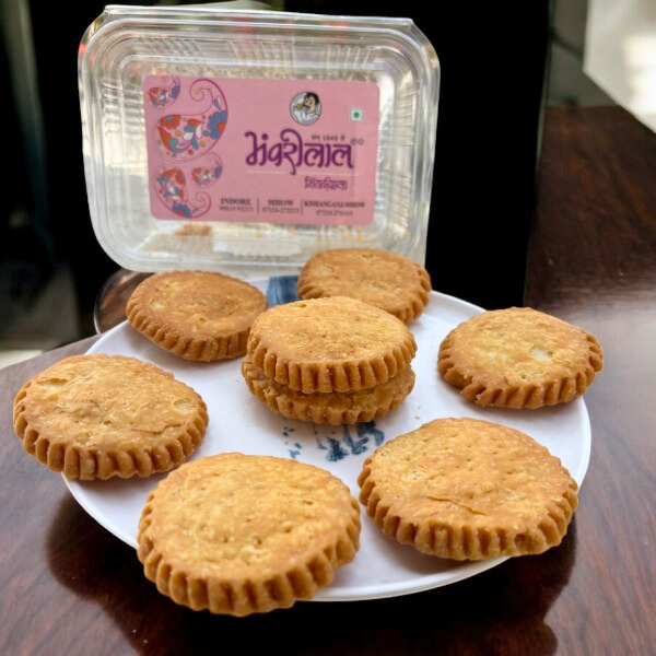 Bhanwarilal Achari Mathri - 250 gms