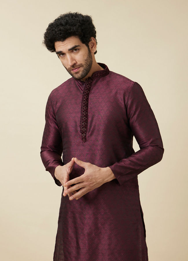 Manyawar Windsor Wine Medallion Patterned Kurta Set - India shopping