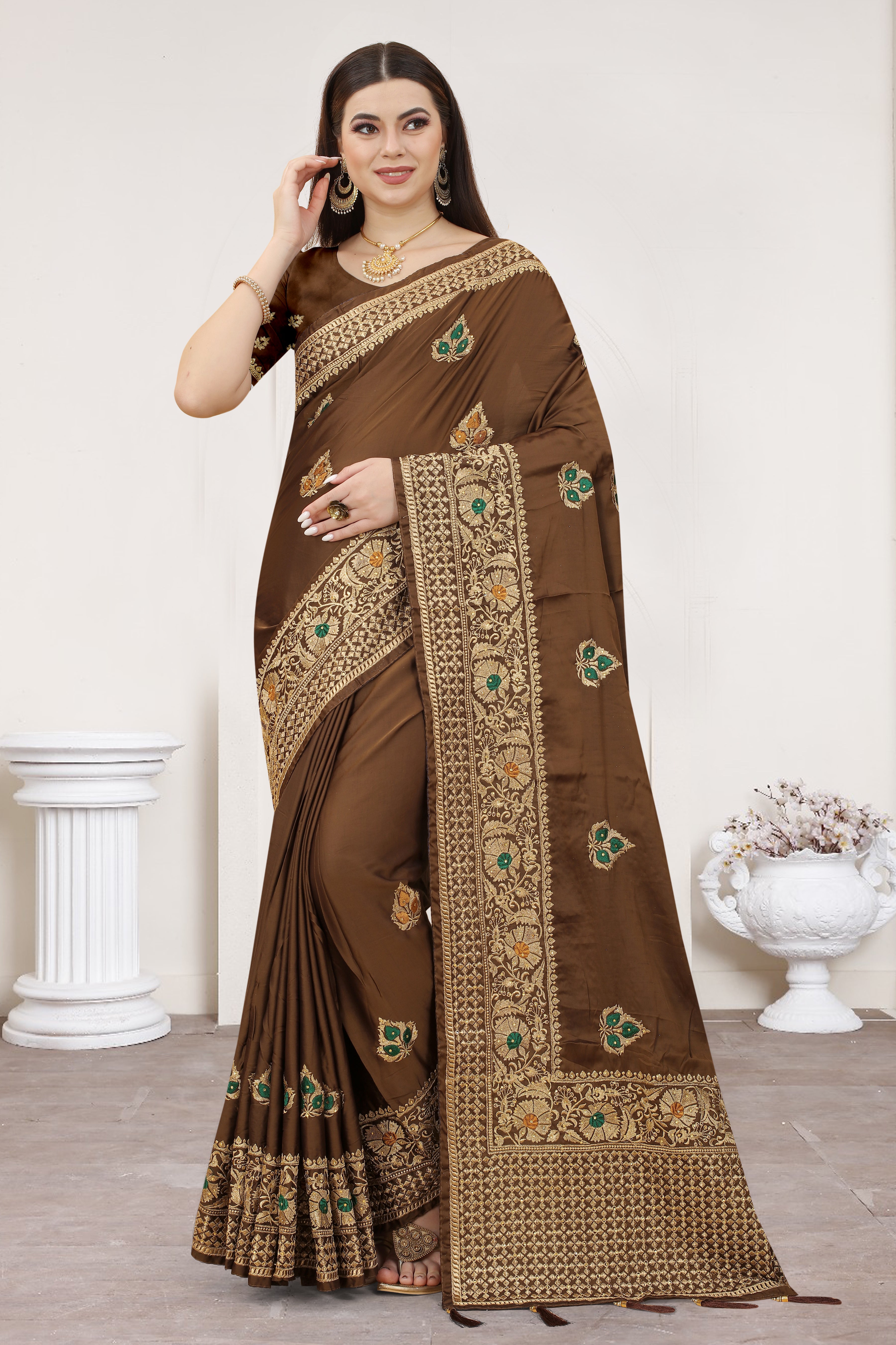 Designer Saree Featuring Heavy Resham & Zari Embroidery