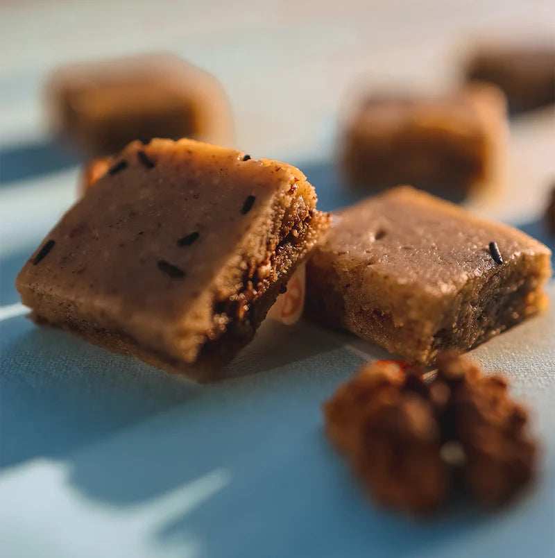 Hetals Homemade Akhrot Crunch Katli 500 gms