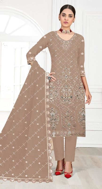 Noor-e-Nazaakat Suit Collection | Ready To wear AF-6971 To AF-6974