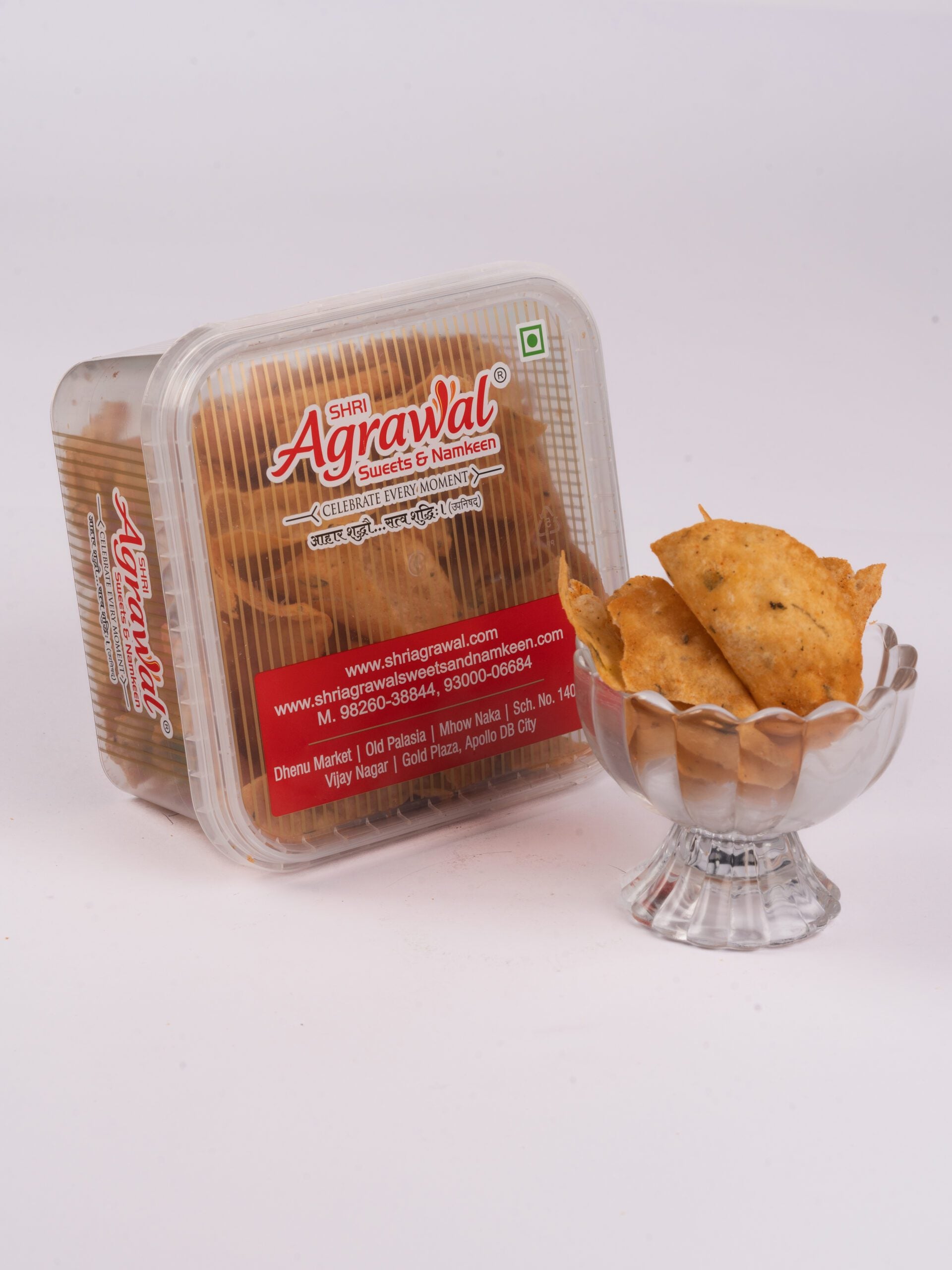 Shri Agrawal Sweets & Namkeen Atta Papdi - 400 gms