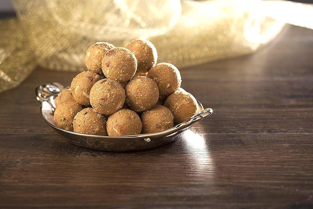 Bansal Sweets Besan Laddu - 500 gms