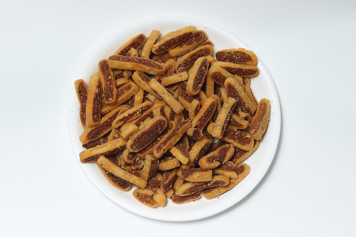 Sukhadia Sweets & Snacks Butter Bhakharwadi - 500 gms