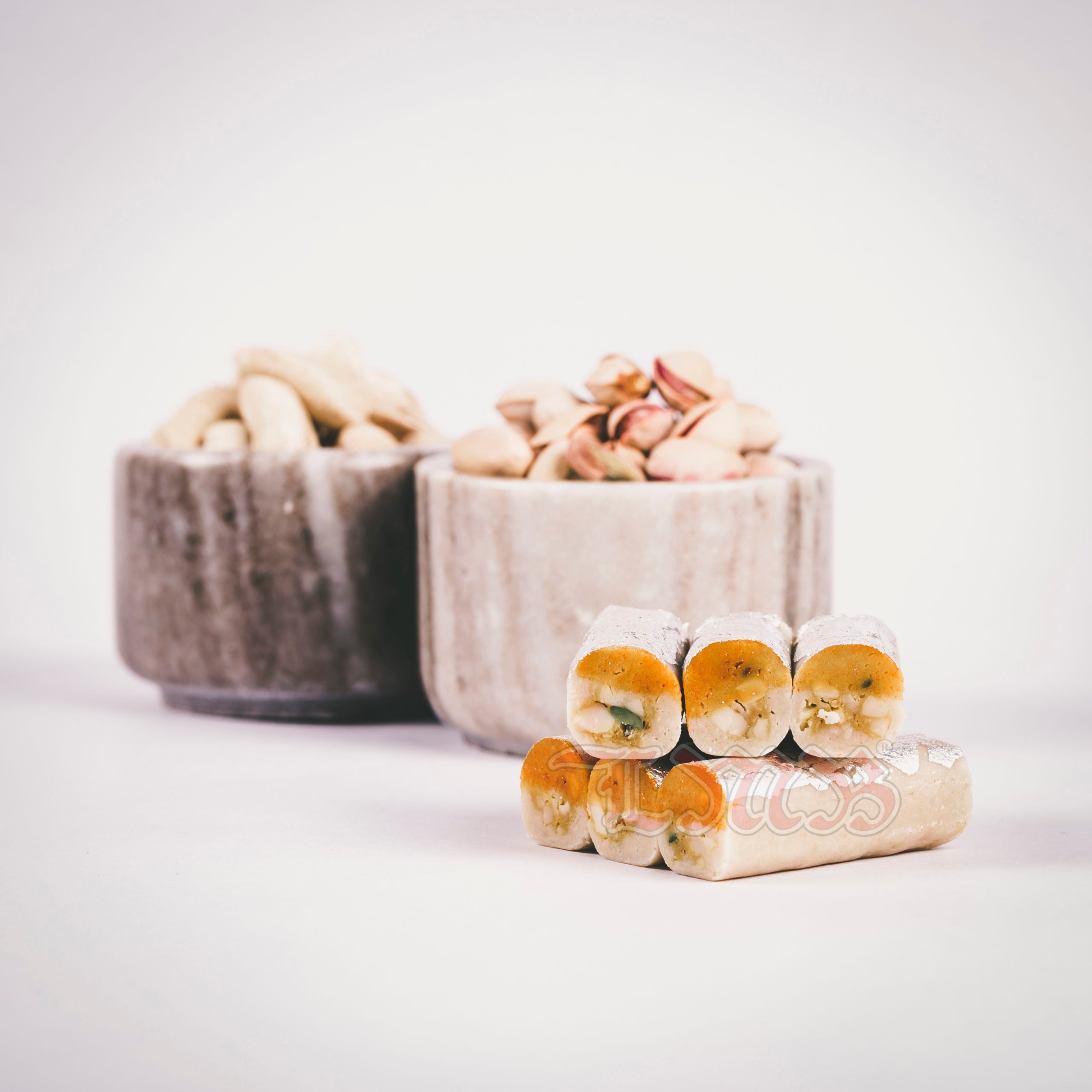 Laxmi Misthan Bhandar Kaju Pista Roll - 500 gms