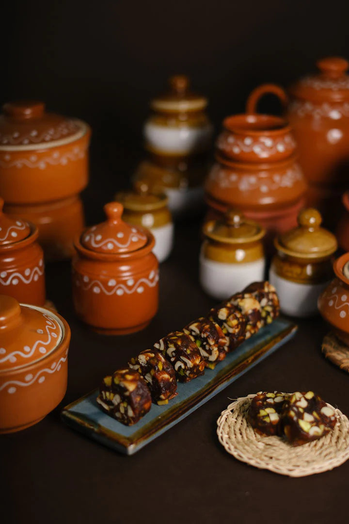 Pothgaal Sweet Kajur Dollar - 500 gms