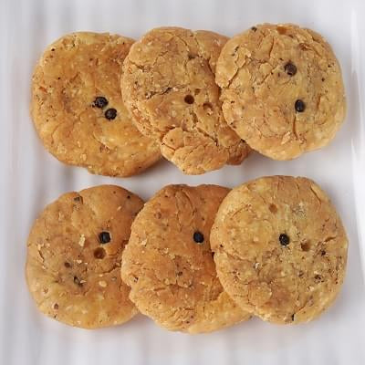 Nathu's Kalimirchi Mathri - 500 gms