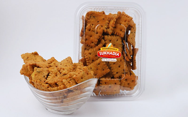 Sukhadia Sweets & Snacks Methi Biscuit - 200 gms