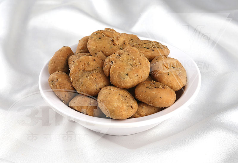 Om Namkeen Methi Mathri - 200 gms