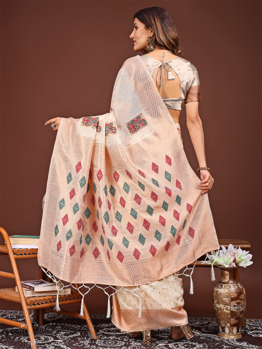 Veena Viraasat Saree | Cream Color | Ready To Wear SKU-ASSAAN1005