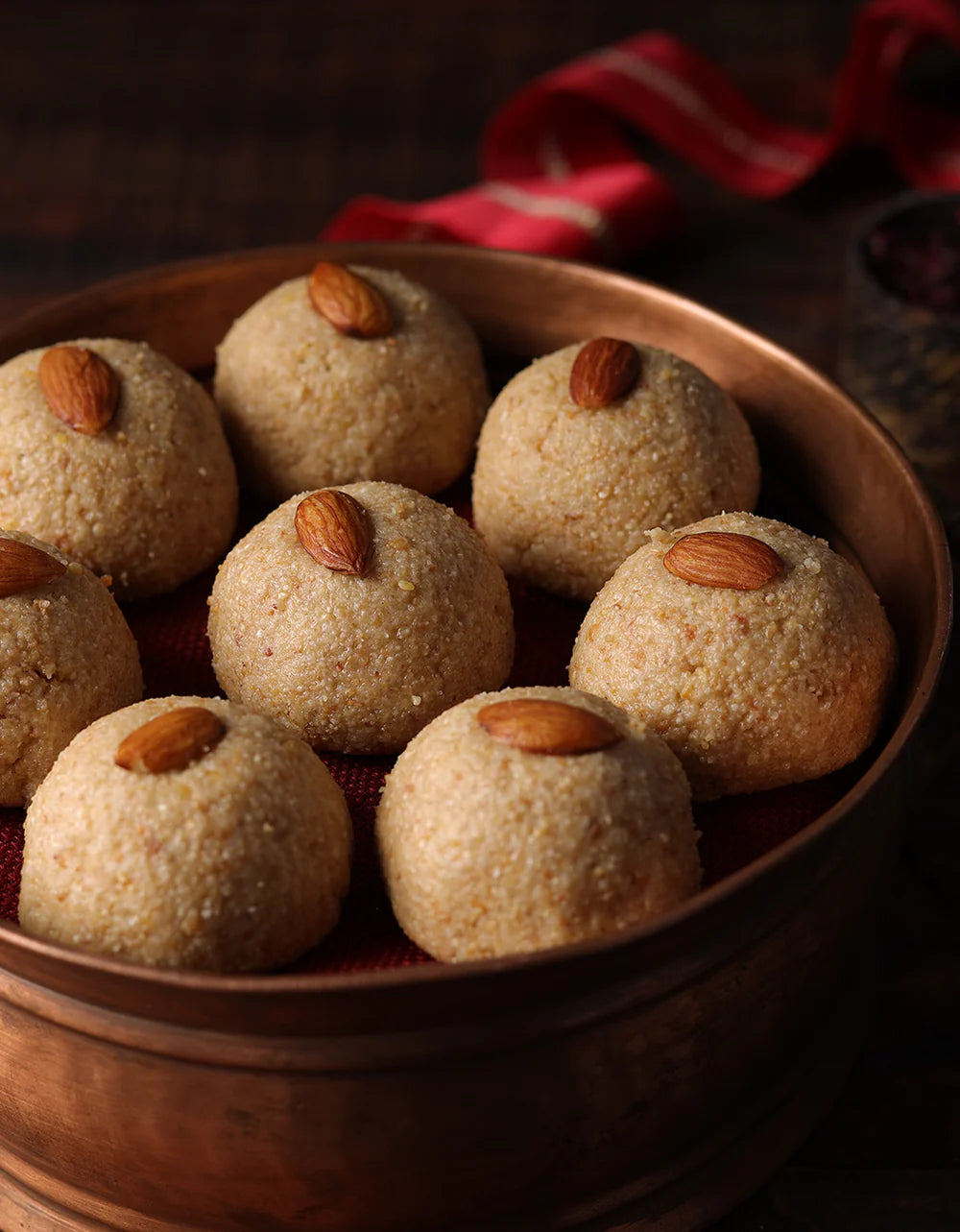 Kandoi Bhogilal Mulchand Churma Laddu - 500 gms