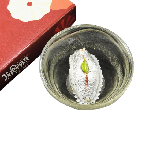 Bhanwarilal Kaju Tikiya - 500 gms