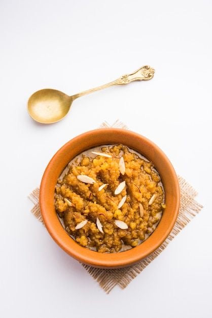 Bhanwarilal Moong Dal Halwa 500 Gms - Authentic Indian Ghee Sweet Dessert