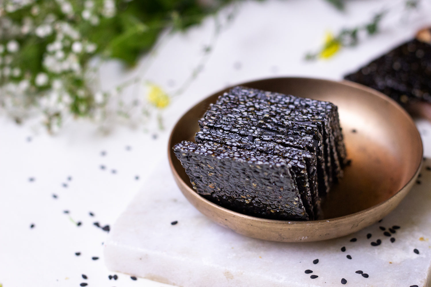 Ashaben Chikkiwala Black Til Chikki | 500 gms