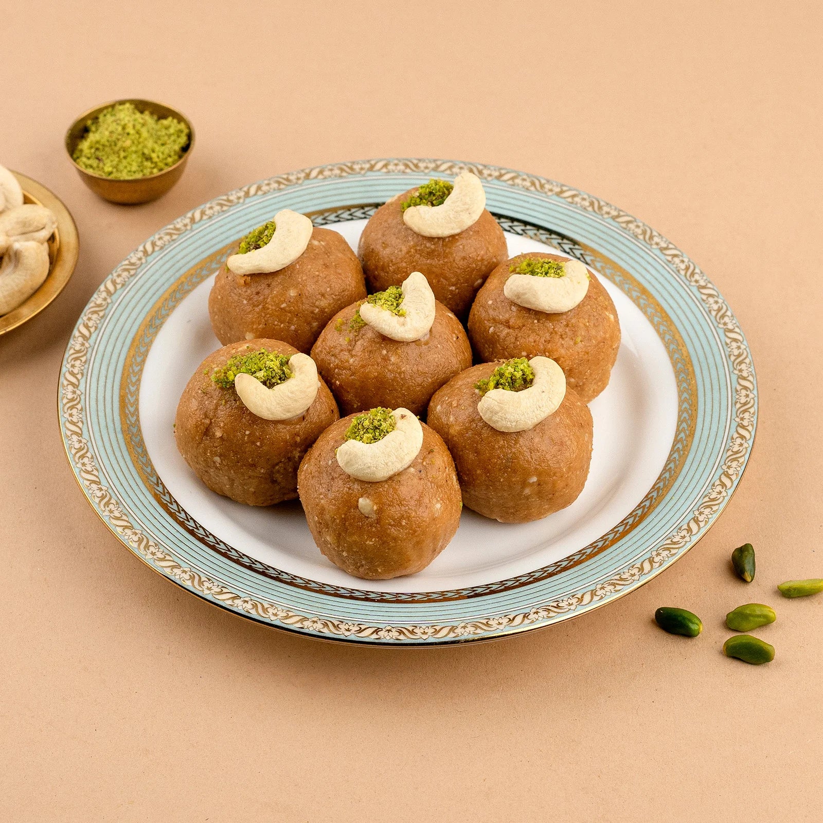 Prashant Corner Churma Ladoo - 500 Gms