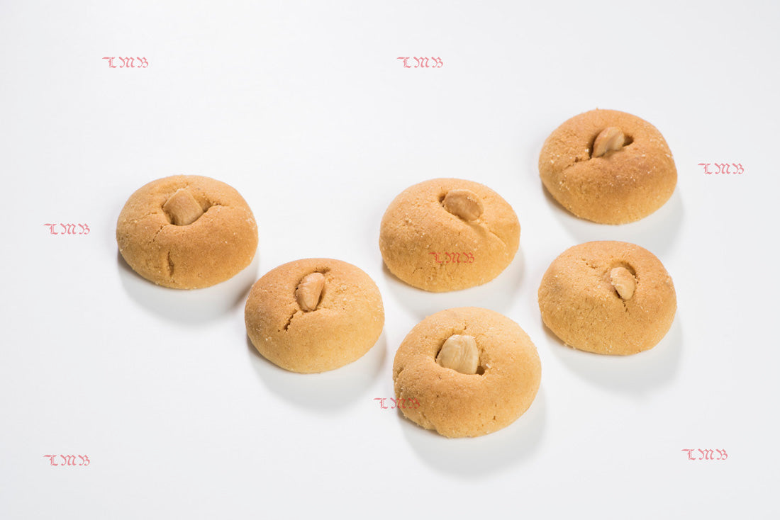 Laxmi Misthan Bhandar Kaju Suji Nan Khatai - 500 gms