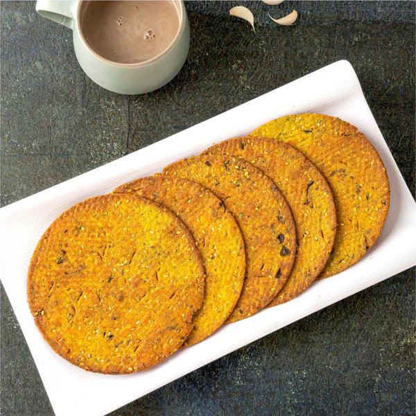 Stuti Garlic Methi Rotla | 200 gms