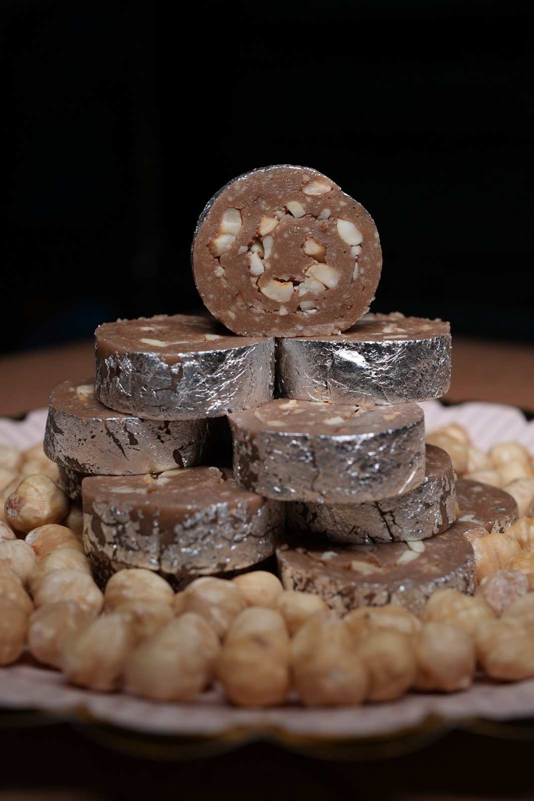 Sarvottam Chawana & Sweet Mart Hazelnut Rolls | 500 gms