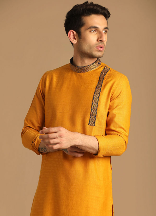 Manyawar Mustard Yellow Kurta With Neck Detailing - India shopping