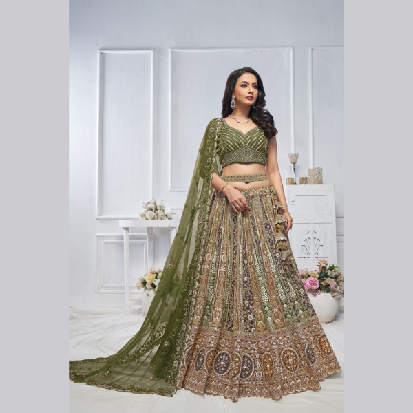 The Grandeur Green bridal lehenga | Ready To Wear | - India shopping