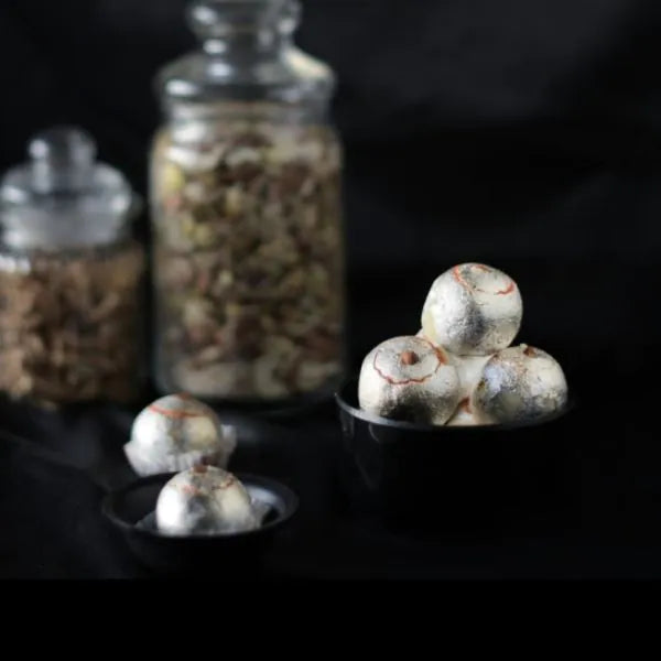 Vijay Dairy Kaju Diamond | 500 gms