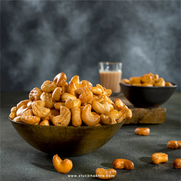 Stuti Namkeen Kaju Biscuit | 200 gms