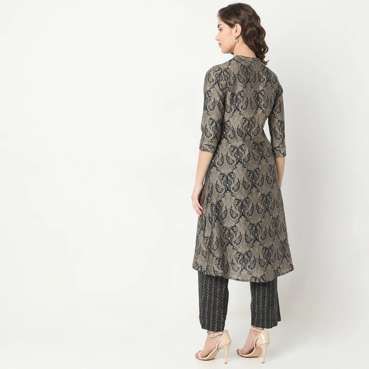 Regular Fit Printed Kurta with Pant Set | Ready To Wear