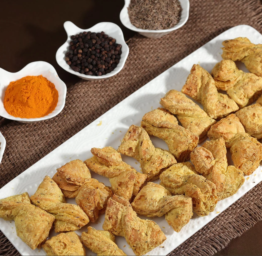 Dotivala Bakers & Confectioners Masala Khari 500 gms