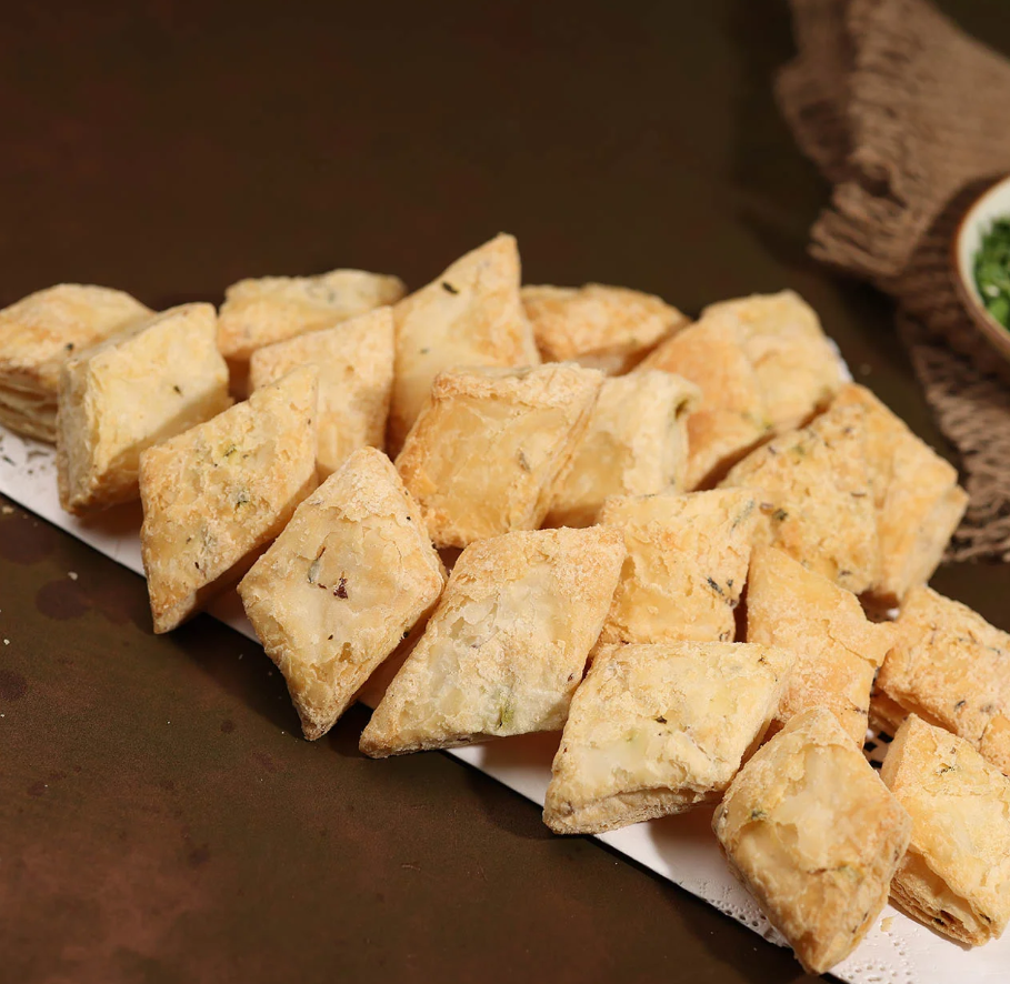 Dotivala Bakers & Confectioners Methi Khari 500 gms