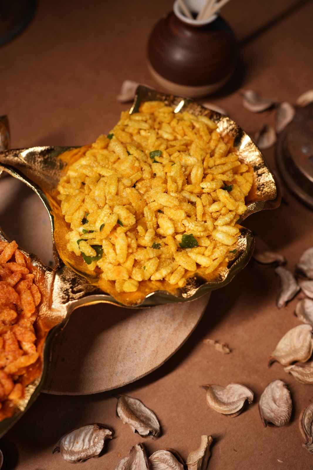 Sarvottam Chawana & Sweet Mart Pauva Chevda Sweet | 500 gms