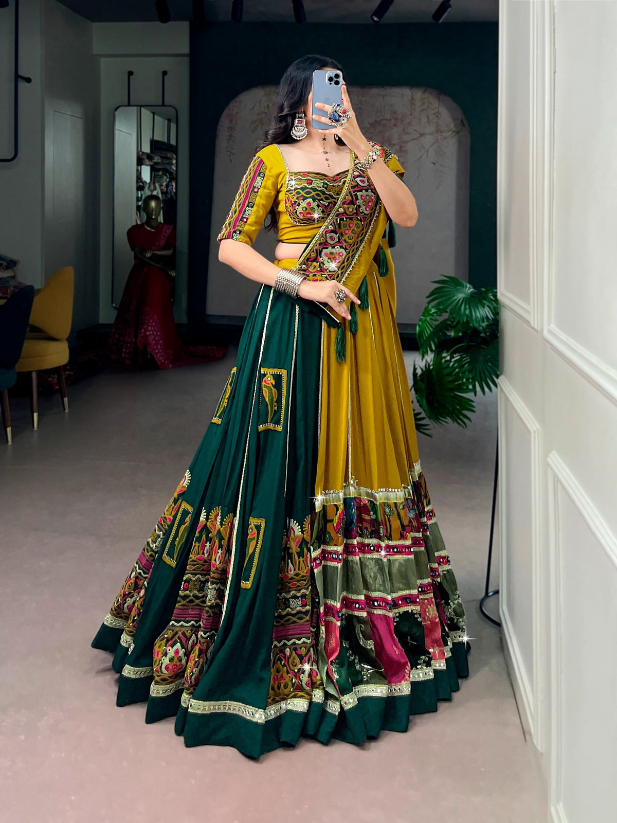 Ready-to-Wear Navratri Garba Utsav Gamthi Rayon Lehenga Choli