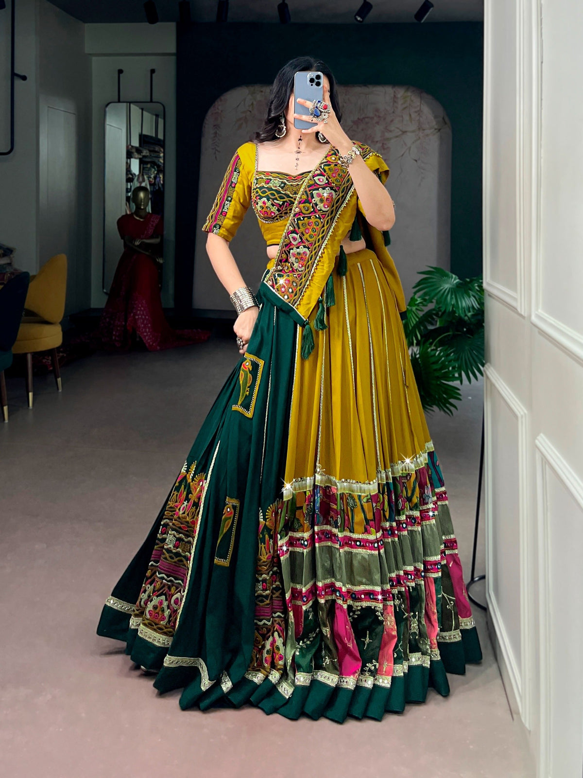 Ready-to-Wear Navratri Garba Utsav Gamthi Rayon Lehenga Choli