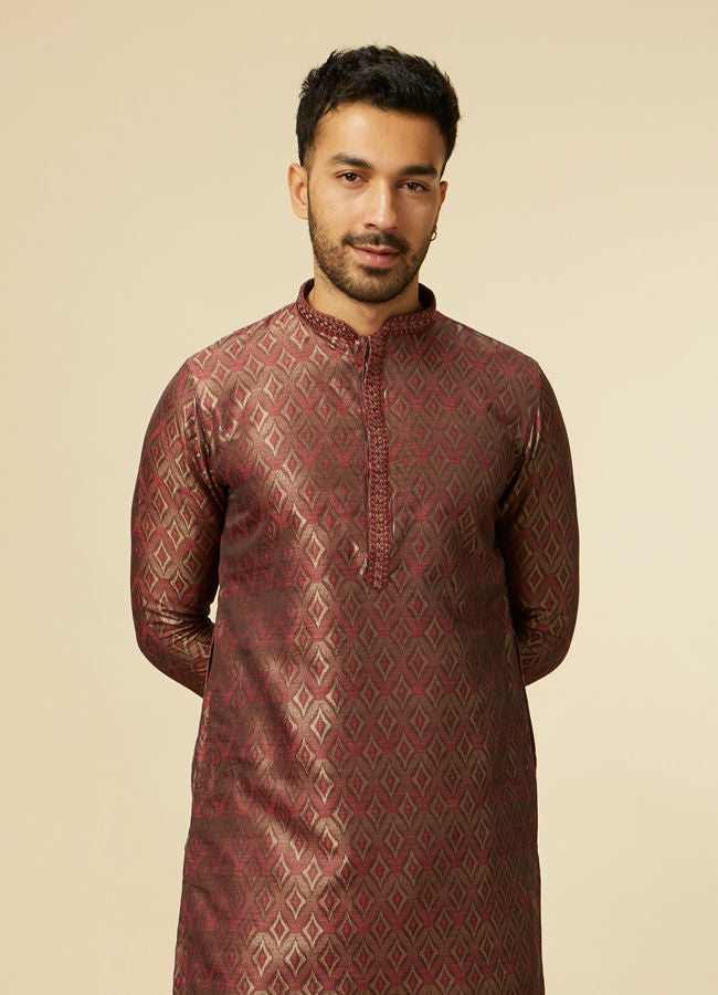 Manyawar Maroon Bel Buti Patterned Kurta Set - India shopping