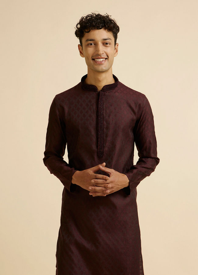 Manyawar Wine Buta Jaal Patterned Kurta Set - India shopping