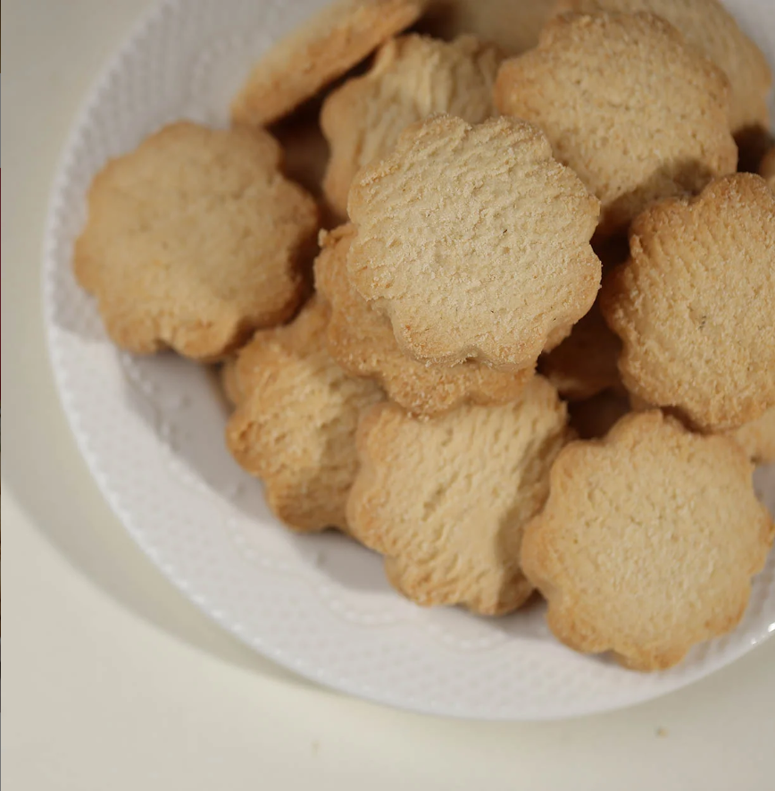 Dotivala Bakers & Confectioners Vanilla Biscuits - 500 gms