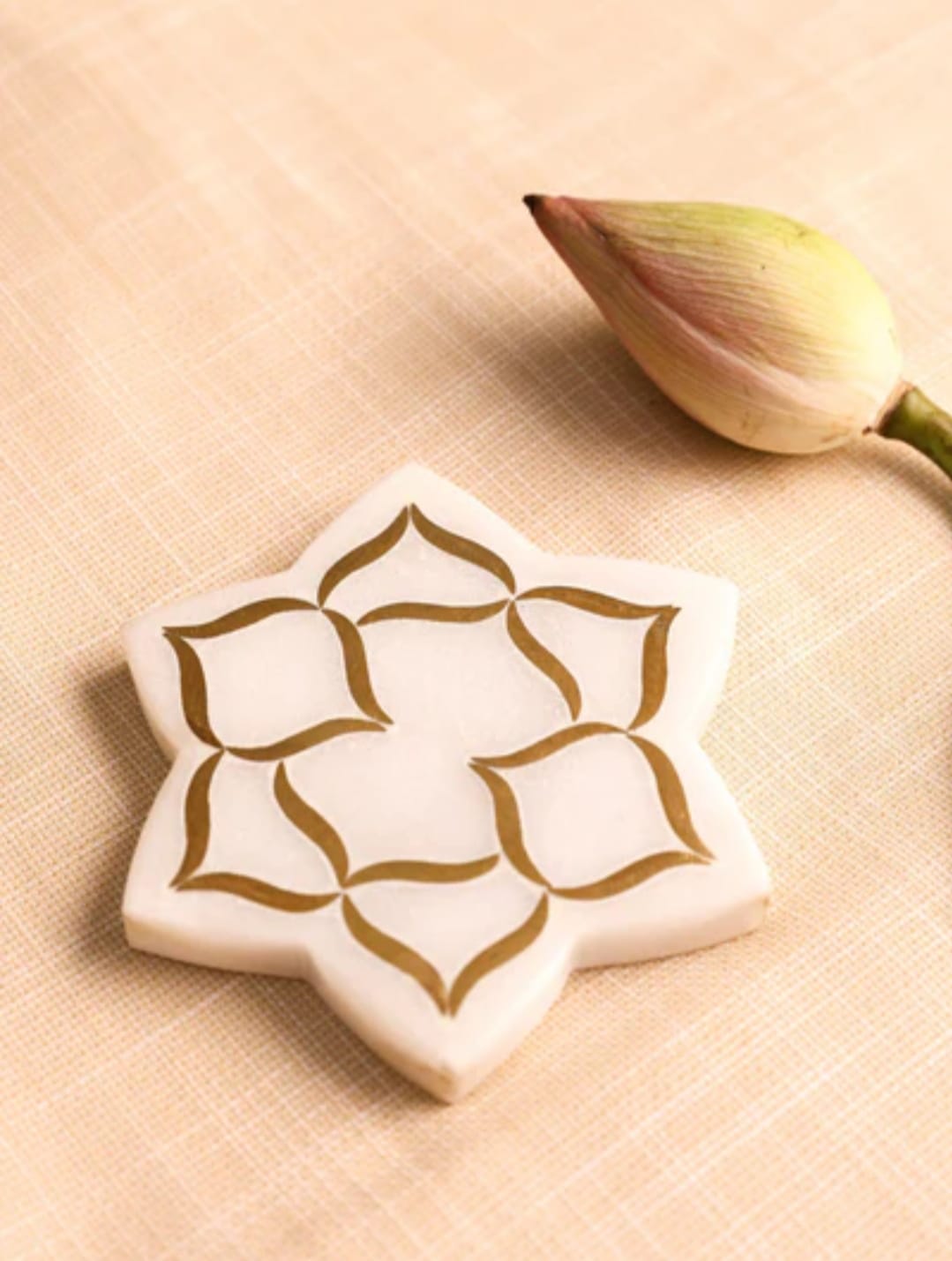 White Hand Crafted Vintage Marble Coaster- Set of 6 - India shopping