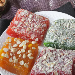 Mohanlal's Mithaiwala Badami Mix Halwa - 500 gms