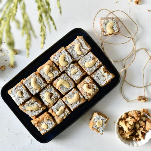 Vijay Dairy Akhrot Plaza | 500 gms