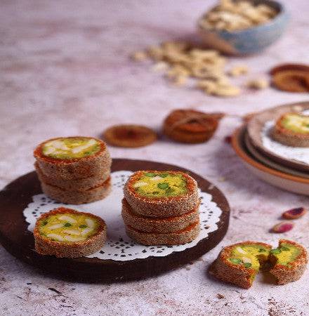 Almond House Kaju Anjeer King 500 gms - India shopping