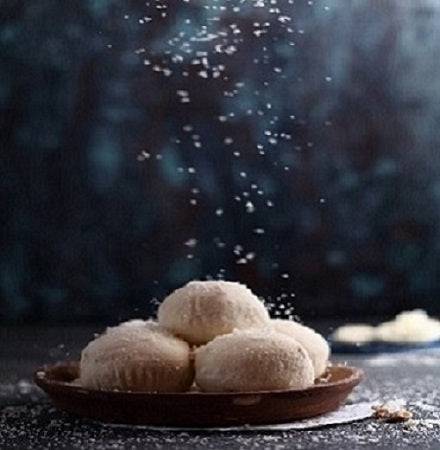 Almond House White Laddu 500 gms - India shopping