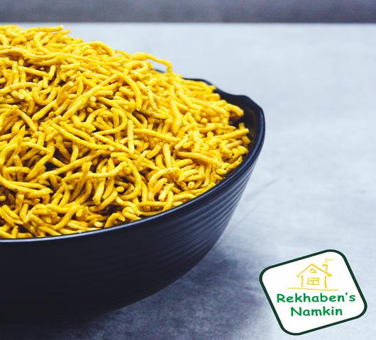 Rekhaben's Garlic Sev - 400 gms