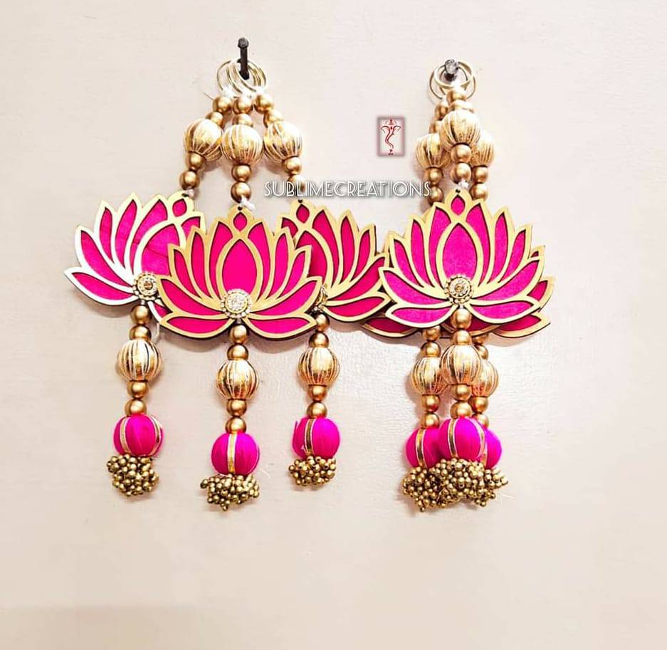 Premium lotus hanging - India shopping