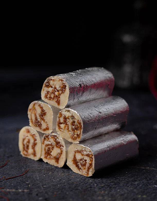 Kandoi Bhogilal Mulchand Kaju Anjeer Roll - 500 gms - India shopping
