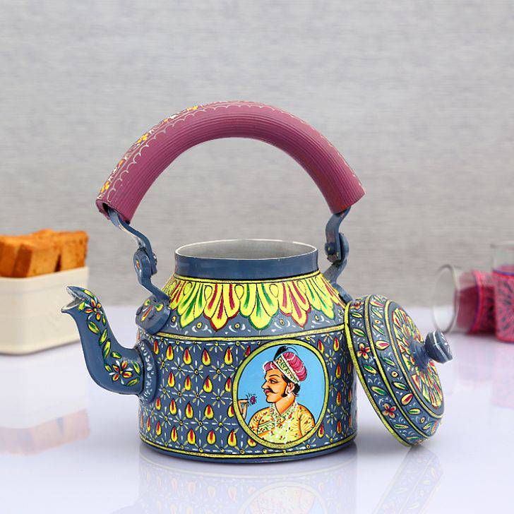 Hand Painted Kettle : The Royal Couple - India shopping