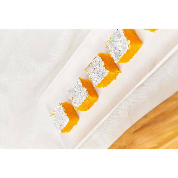 Maakhan Bhog Khopra Pak - 500 gms - India shopping