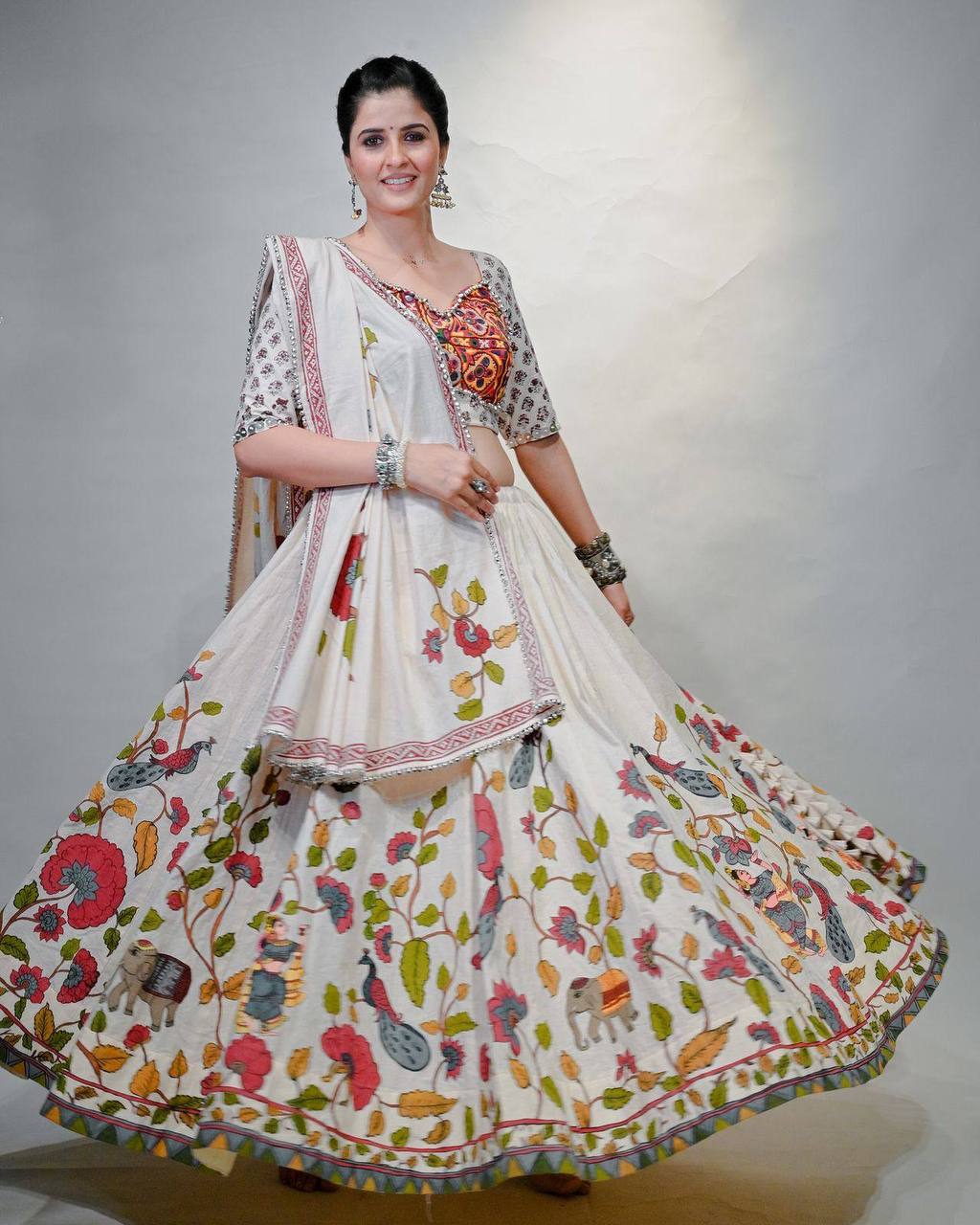 White Lehenga Choli With Real Mirror Work | Ready To Wear