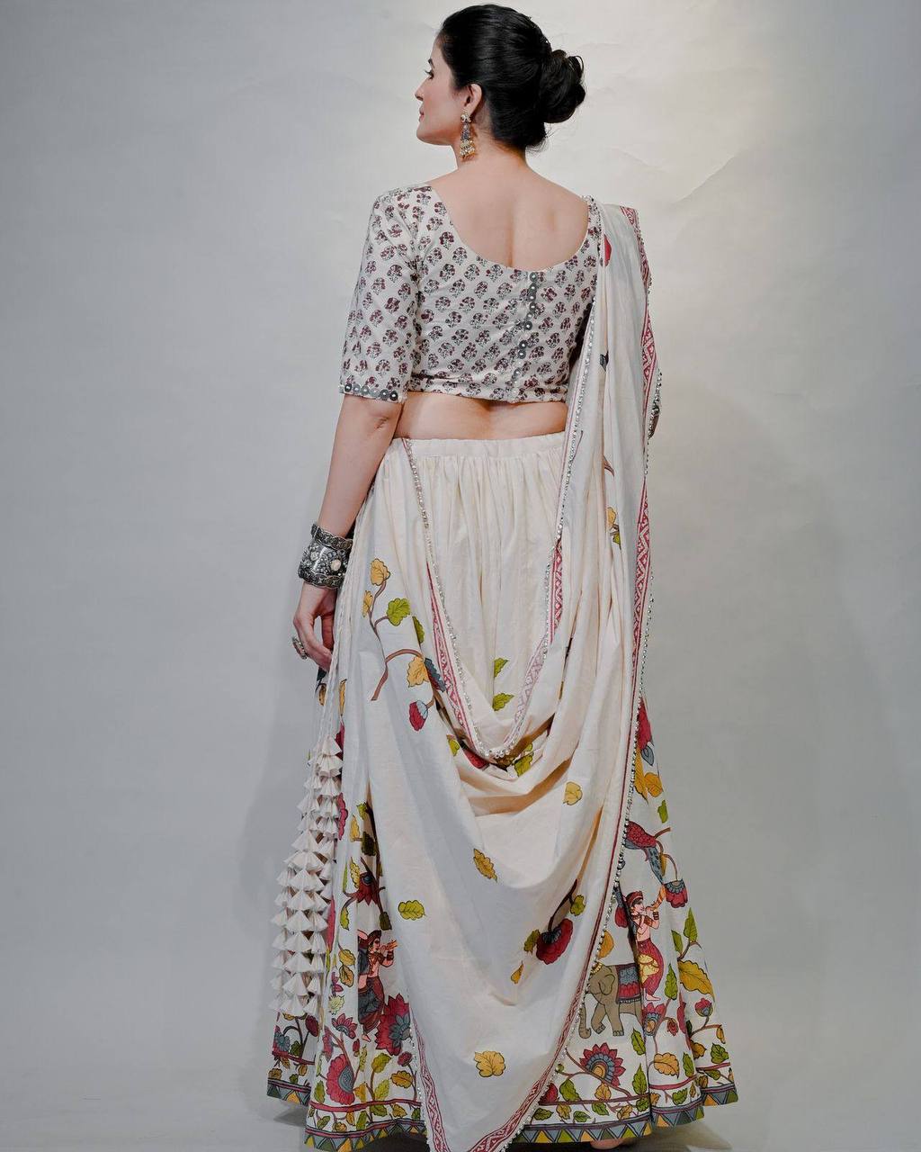 White Lehenga Choli With Real Mirror Work | Ready To Wear