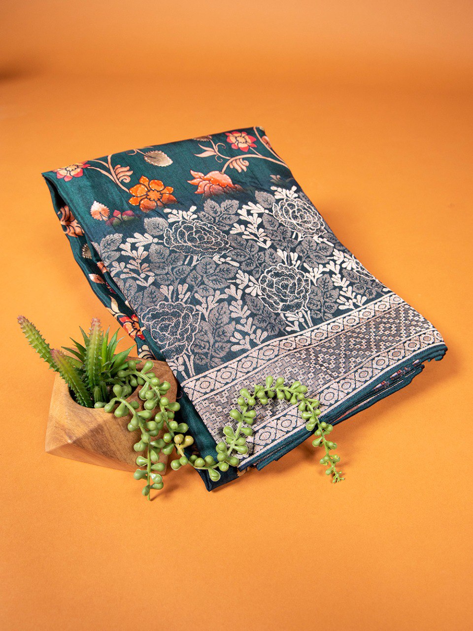 Latest Vicose Saree Kalamkari print and Weaving Work With Tassels | Ready To Wear